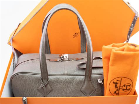 Hermes Victoria .